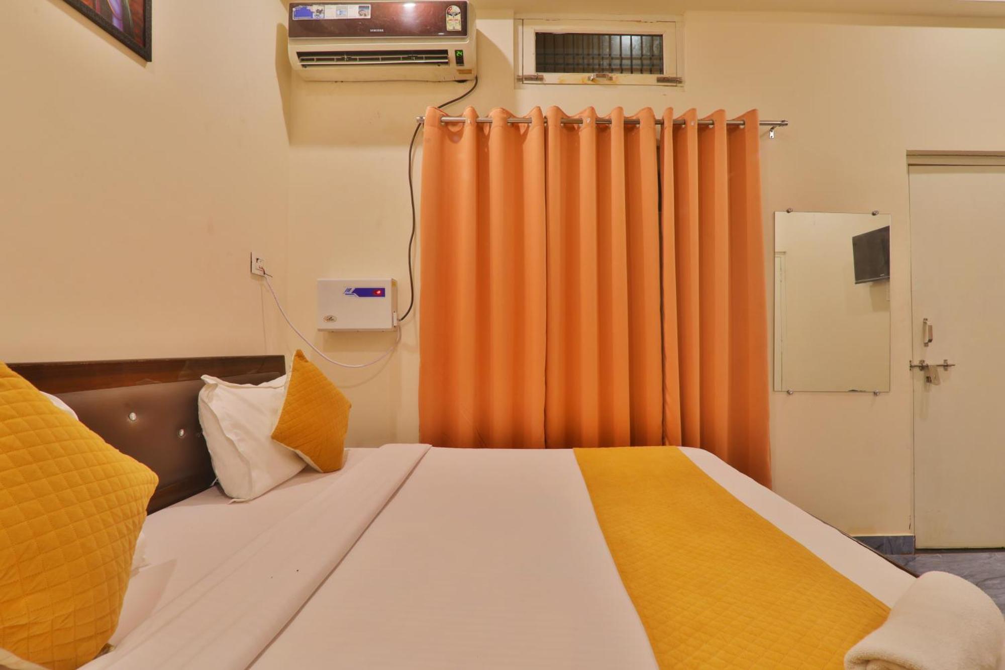 Hotel Ramayan Inn Free Pickup From Ayodhya Dham Junction Esterno foto