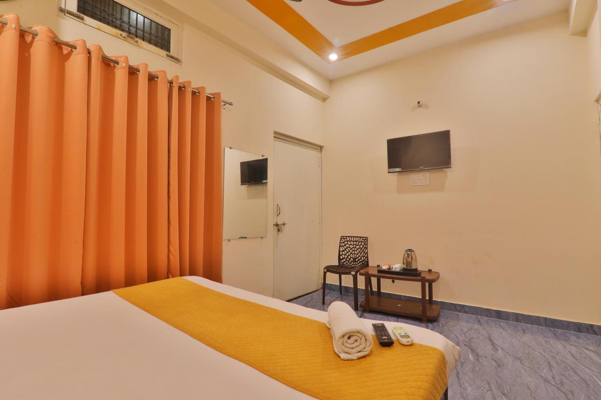 Hotel Ramayan Inn Free Pickup From Ayodhya Dham Junction Esterno foto