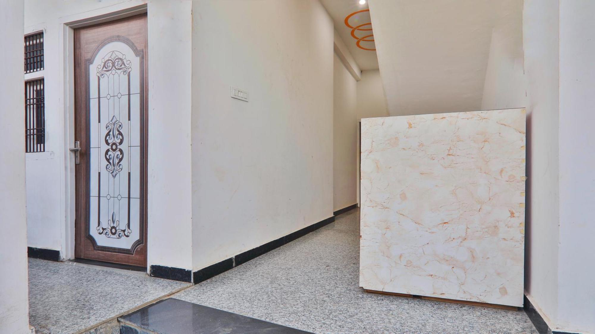 Hotel Ramayan Inn Free Pickup From Ayodhya Dham Junction Esterno foto