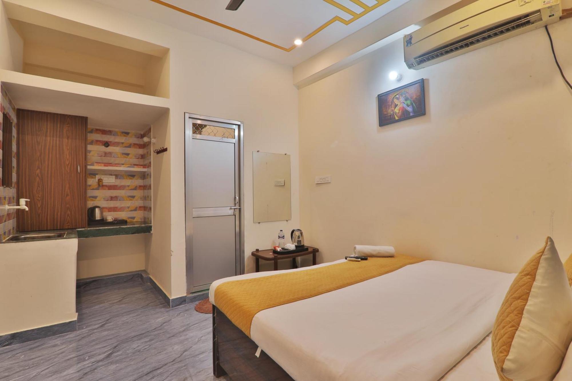Hotel Ramayan Inn Free Pickup From Ayodhya Dham Junction Esterno foto