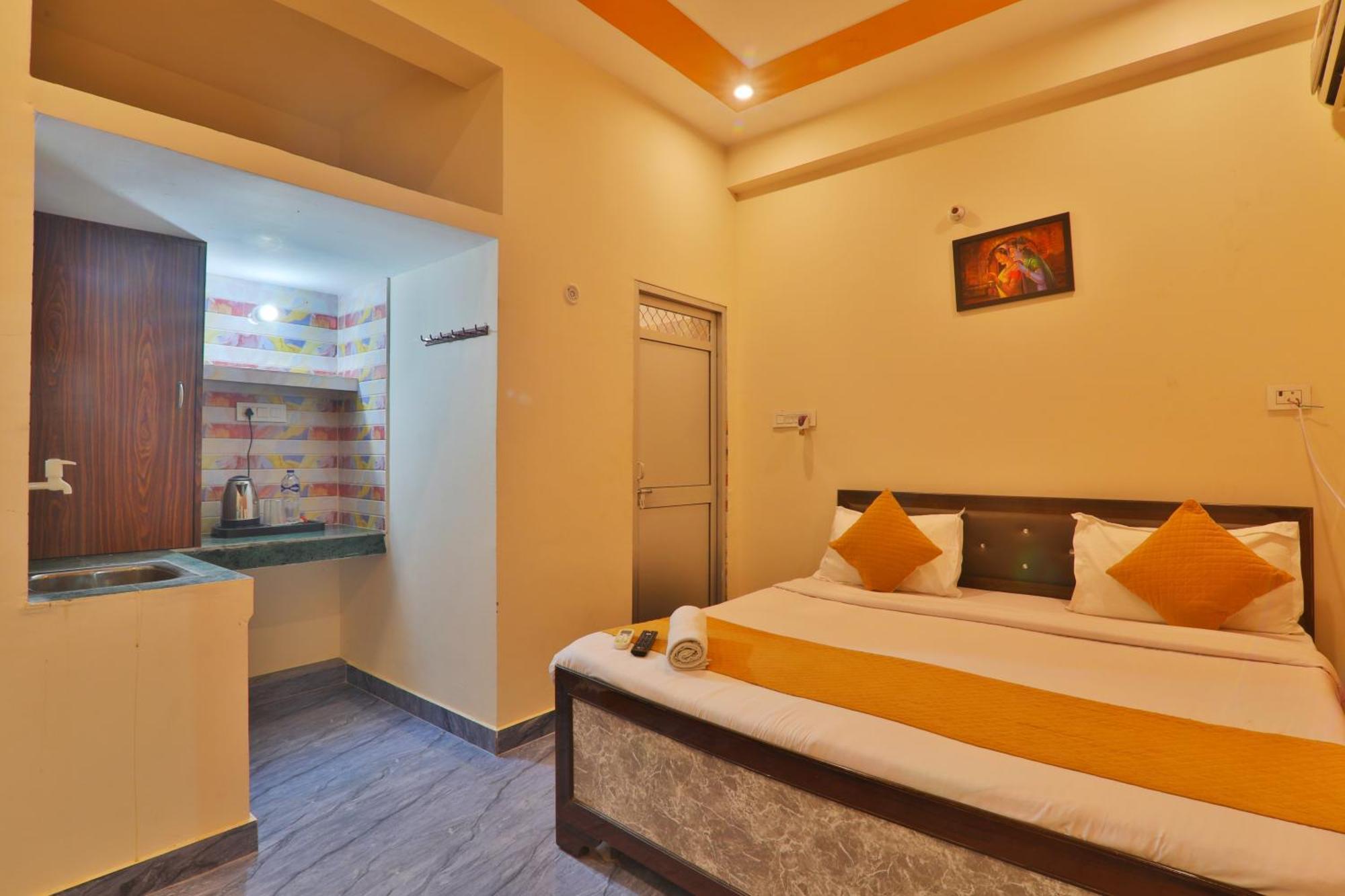 Hotel Ramayan Inn Free Pickup From Ayodhya Dham Junction Esterno foto